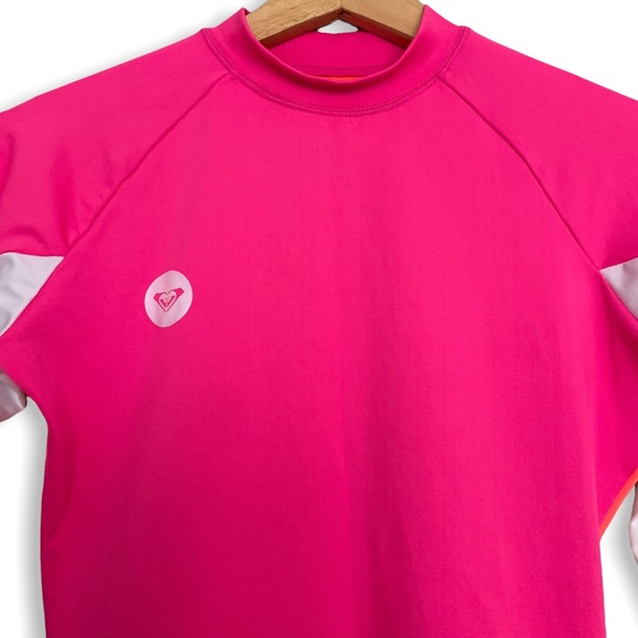Roxy Rash Guard - Picture 5 of 9